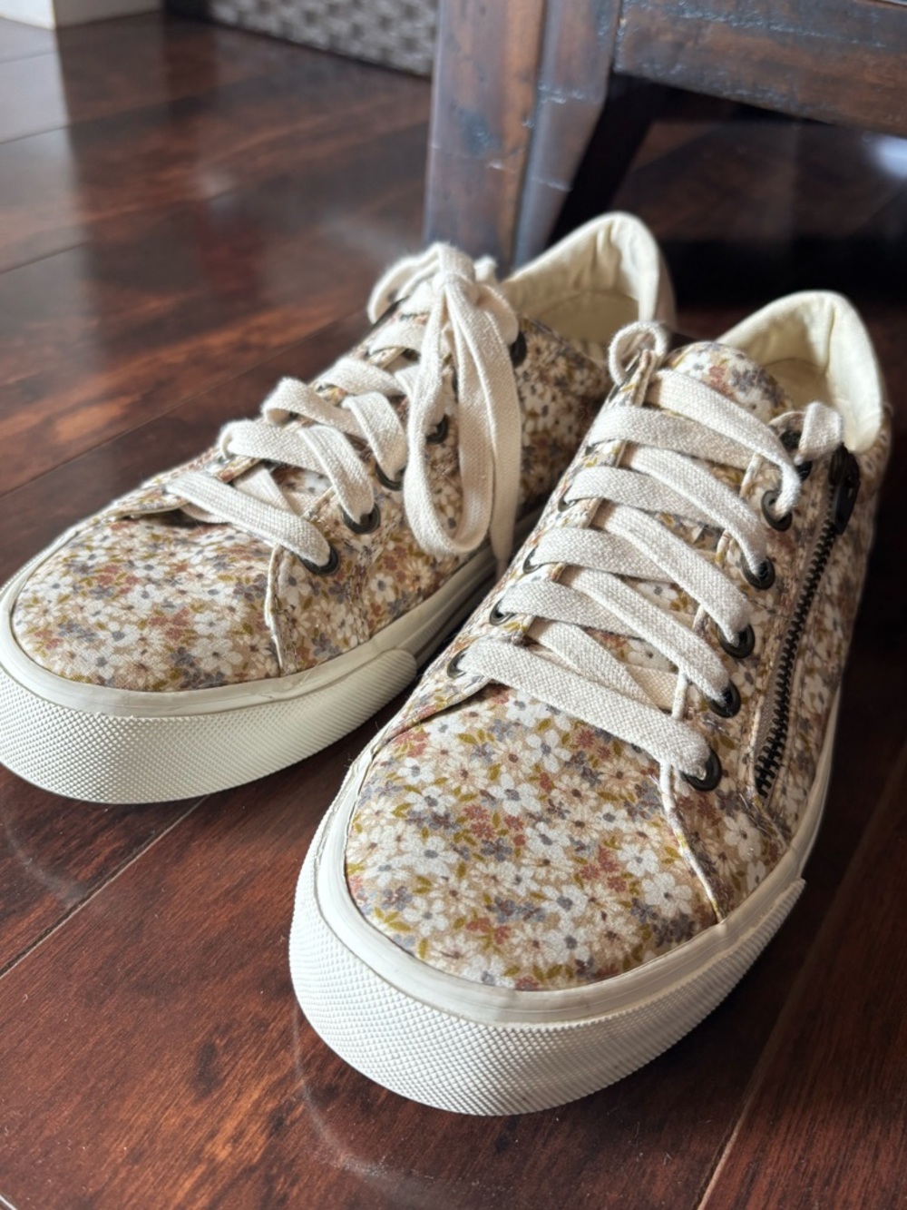 Taos Footwear Floral Canvas Sneakers in Cream, Brown and Yellow - Picture 11 of 12